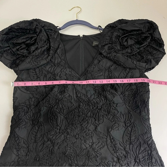 Tadashi Shoji Dress Womens 16 Black Rosette Sleeve Lace Cocktail - Picture 8 of 10